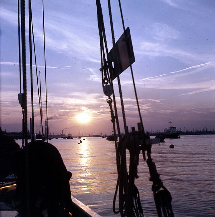  Gravesend Sunset from aboard the smack HYACINTH - owned by Molly Kennell for many years.
From slides produced for Molly Kennell's 90th Birthday 1 July 2011. 
Cat1 Smacks and Bawleys Cat2 Places-->Thames