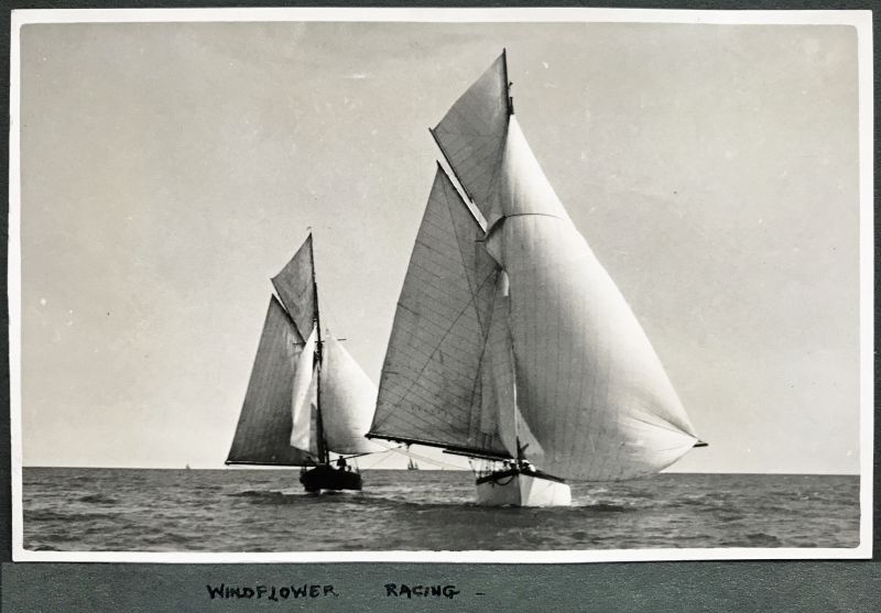  Yacht WINDFLOWER racing. 
Cat1 Yachts and yachting-->Sail-->Larger