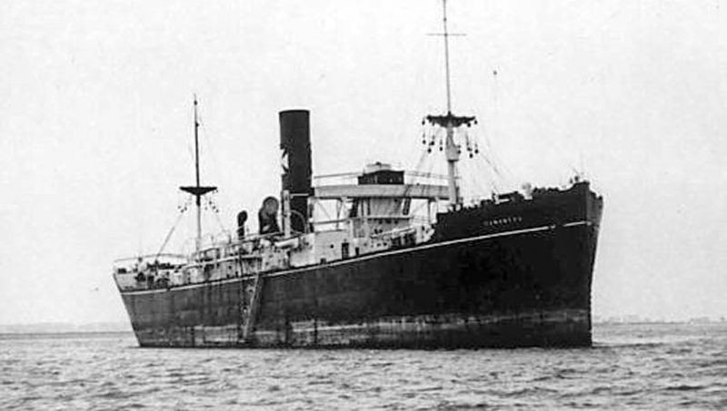  CANONESA off Tollesbury. She arrived from London to lay up 29 June 1934. 
Cat1 Ships and Boats-->Merchant -->Power Cat2 Blackwater-->Laid up ships