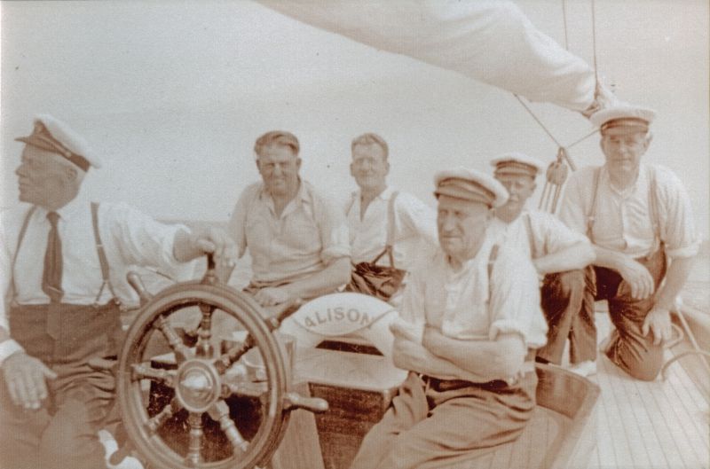  Captain Townshend, Jim Chaney, John Bowles, Percy Gurton, Wilkinson, ?. On board ALISON, the last yacht to be based in Tollesbury and crewed by Tollesbury sailors.

The owner of ALISON was Mr Charles E. Russell of Kings Ford, Colchester [LRY 1947]. 
Cat1 People-->Fishermen and Seamen Cat2 Yachts and yachting-->Sail-->Larger