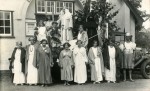 597. ID WOO_ABM_045 Dramatic Club outside the Legion Hall.
Back Mrs 'Chum' Hewes.
Middle row Jean Titford, John Hempstead
Front row 1. Mrs Brewington, 2. Mrs Fred ...
Cat1 Families-->Hewes Cat2 Families-->Pullen