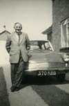 50. ID AN04_004_003 Tom Dodds (?) at 26 Victory Road. Ford Anglia 370KBB. Photograph from Joan Pullen. Doreen and Tom Dodds were from Newcastle and were friends of the Ward family.
Cat1 Families-->Pullen
