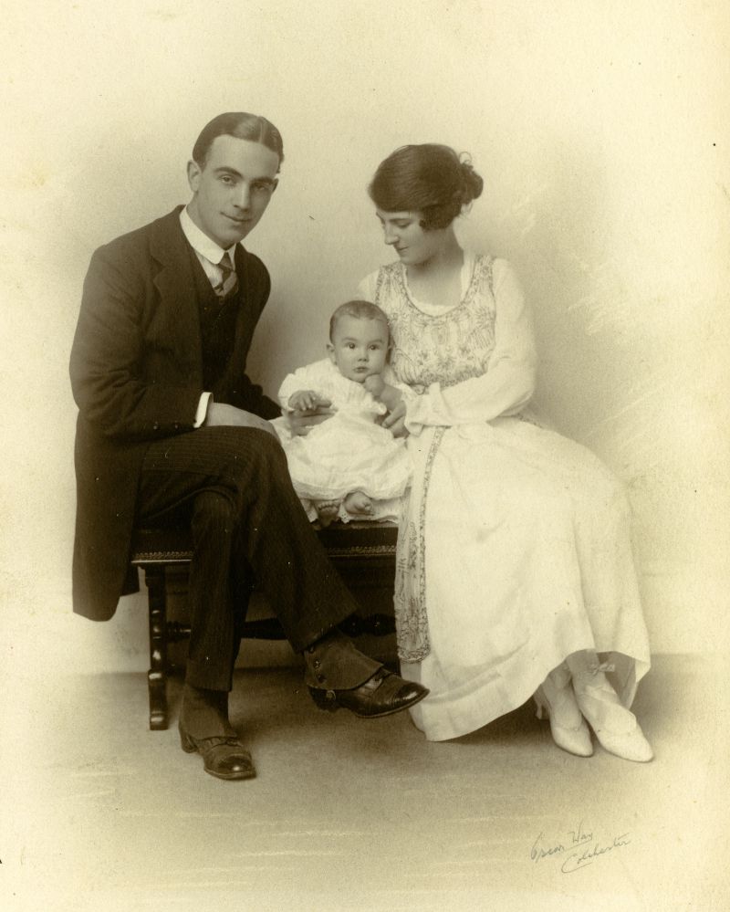  Clifford Manning White, Eric and Gertrude White née Hempstead ?

Photograph by Oscar Way, Royal Studio, Head St., Colchester. 
Cat1 Families-->White