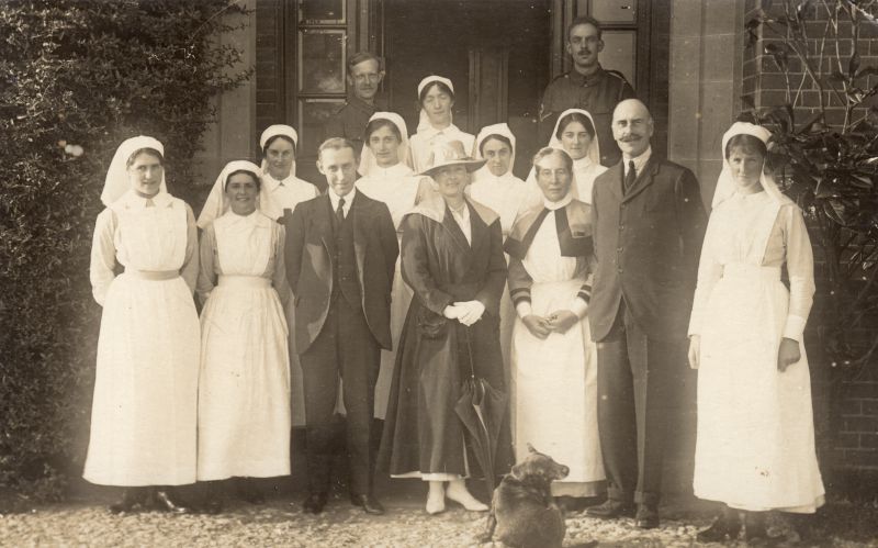  Middlesex Military War Hospital, Clacton ? 
Cat1 War-->World War 1 Cat2 Places-->Clacton