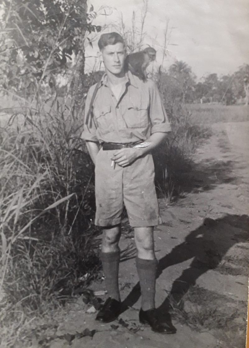  Syd Milgate in his RAF days, posted in the Far East. Note the monkey sitting on his shoulder. Those shorts are filthy dad! says Tilly 
Cat1 War-->World War 2