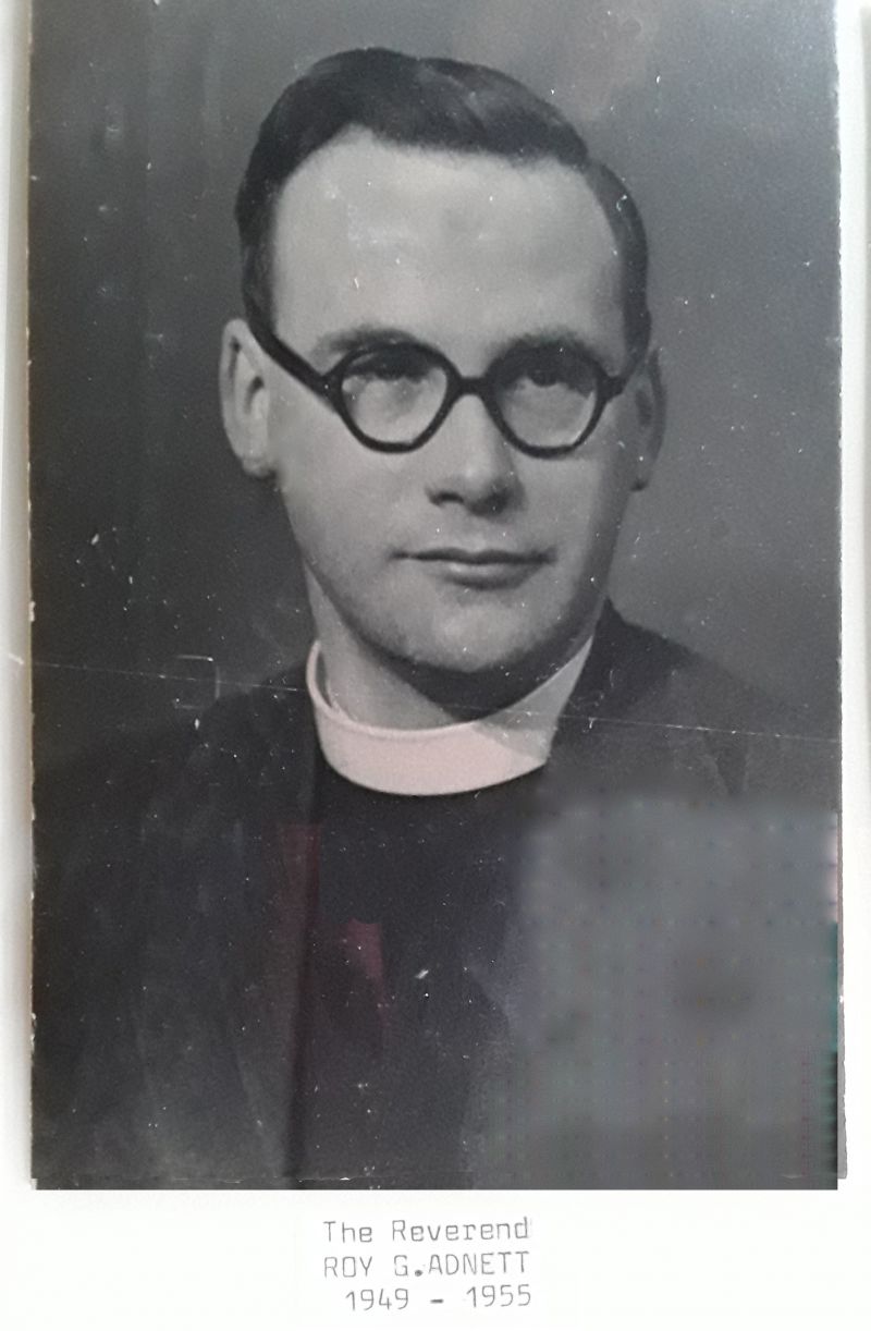  The Reverend Roy G. Adnett.

Rector of Peldon 1949 - 1955 
Cat1 Places-->Peldon-->People