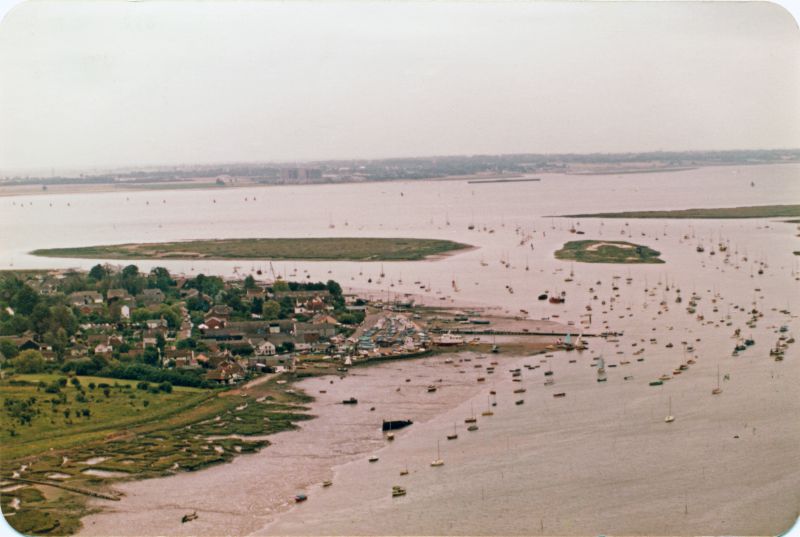 Click to Pause Slide Show


 The Hard, Cobmarsh and Packing Marsh Islands. Bradwell in the distance. 
Cat1 Mersea-->Aerial views