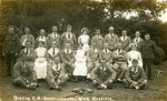 165. ID RUD_AB2_007 Queens E2. Graylingswell War Hospital, near Chichester.
Lance Corporal Hugh Smith was in Graylingwell and is back row, third from the left.
There is a ...
Cat1 War-->World War 1 Cat2 Families-->Smith