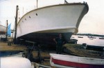 76. ID SHP_NAN_368 NANALOA in the 1980s undergoing 'routine maintenance' at West Mersea. After 1982 Pat Zierold kept her on a mooring in the Quarters.
Cat1 Mersea-->Old City & the Hard Cat2 Yachts and yachting-->Motor