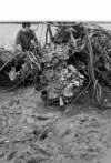11836. ID REG_2005_TYP_011 Salvaging an engine from Typhoon R8895 which came down in the Blackwater during WW2.
Cat1 War-->World War 2
