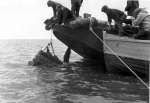 11832. ID REG_2005_TYP_019 Salvaging an engine from a Typhoon which came down in the Blackwater during WW2.
Cat1 War-->World War 2