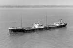 995. ID IC09_297 Shell tanker OMALA laid up in River Blackwater. She was in the river 14 May 1959 to 19 October 1959.
  
Copyright photograph from  ...
Cat1 Blackwater-->Laid up ships Cat2 Ships and Boats-->Merchant -->Power