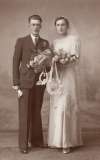 161. ID MRM_018_001 Wedding of Norman Jaggard and Mary Woolf
Cat1 Families-->Other
