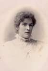  Harriet Priscilla Smith (1870-1928) was another of Joseph Smith's children. Born in Fingringhoe, she worked in service in Kensington before marrying Herbert Jesse Pullen (1868-1964), a Mersea gardener, in 1903. He remarried after her death. [Peter Mussett 14]  PMT_035