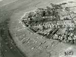 59. ID JBA_252 Jack Botham aerial photograph 3603. Coast Road and houseboats.
Cat1 Mersea-->Aerial views Cat2 Mersea-->Coast Road Cat3 Mersea-->Coast Road